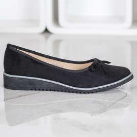 Goodin Bailarina con lazo negro 4