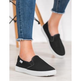 SHELOVET Zapatillas sin cordones en la plataforma negro 1