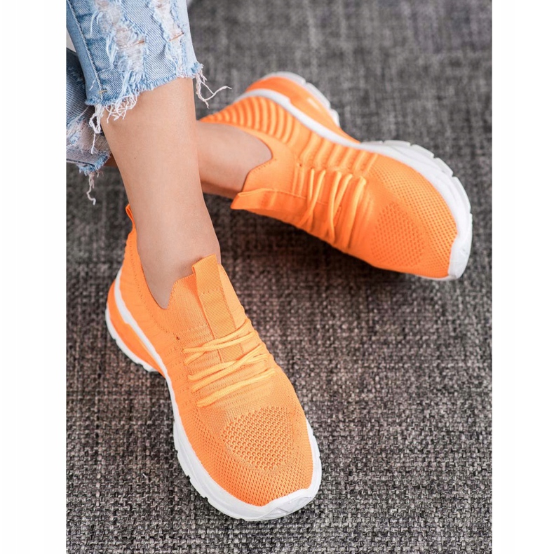 Bella Paris Zapatillas caladas naranja 1