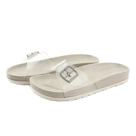 Pantuflas grises transparentes con hebilla SE-9606 2