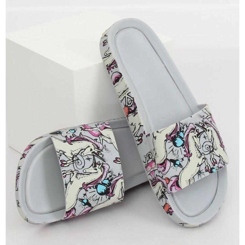 Pantuflas gris unicornio CK83 Gris multicolor 1
