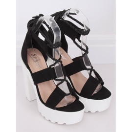 Sandalias negras en la plataforma NS120 Negro 2