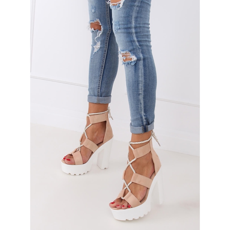 Sandalias en la plataforma beige y rosa NS120 Beige 1