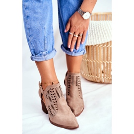 Bellucci Botas de Mujer con Recorte Primavera Beige Velluci 2 Bellucci Botas de Mujer con Recorte Primavera Beige Velluci 2