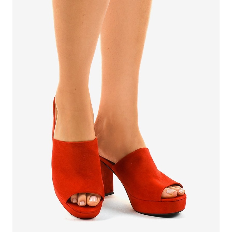 Tacones de ante rojo 9R17 2