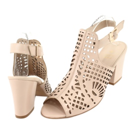 Sandalias En Una Barra Laura Messi 1924 Cuero Beige Montoro rosa 4