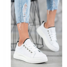 SHELOVET Zapatillas de moda en la plataforma blanco 1