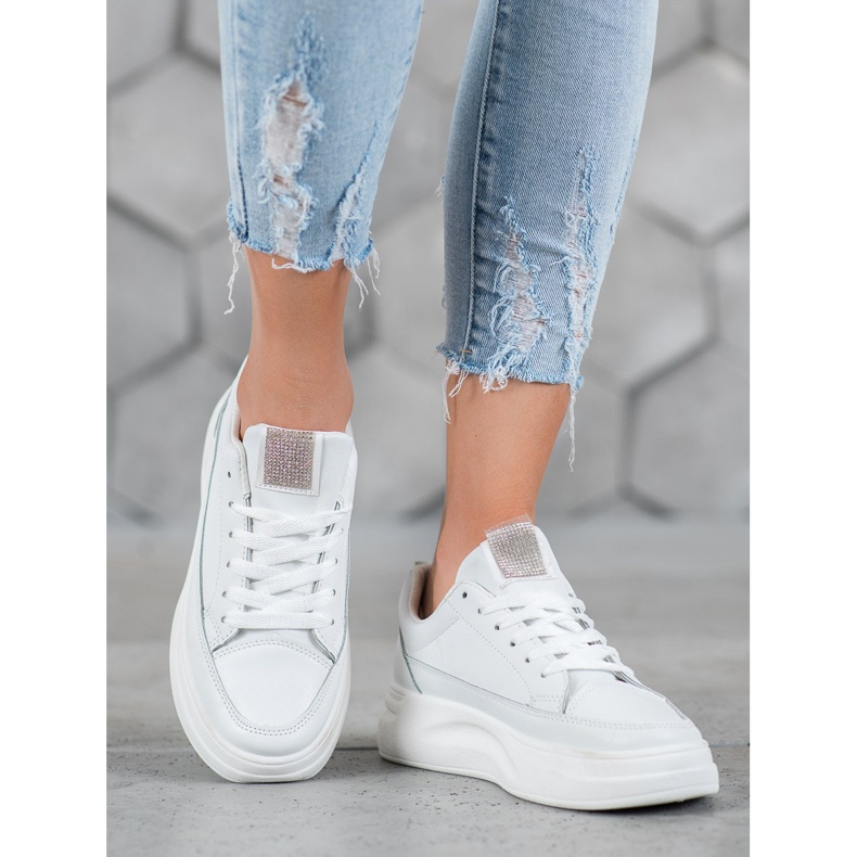 SHELOVET Zapatillas en la plataforma de moda blanco 1
