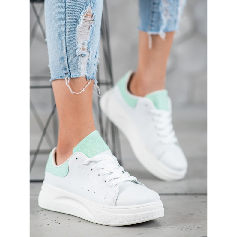 SHELOVET Calzado deportivo en la plataforma blanco 1