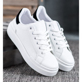 Renda Zapatillas blancas en la plataforma blanco 3