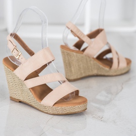 Small Swan Sandalias con cuña en beige 5