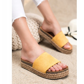 Comer Zapatillas casuales en la plataforma amarillo 2