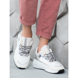 SHELOVET Zapatillas con estampado de serpiente blanco multicolor 2 SHELOVET Zapatillas con estampado de serpiente blanco multicolor 2