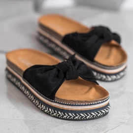 SHELOVET Zapatillas de moda en la plataforma negro 4
