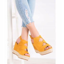 Small Swan Sandalias de cuña de moda amarillo 1