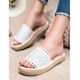 Small Swan Pantuflas con Cristales blanco 2 Small Swan Pantuflas con Cristales blanco 2