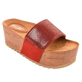 Zapatillas rojas en la plataforma 77-99 rojo 1