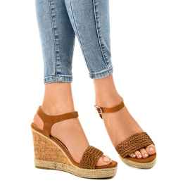 Sandalias cuña alpargatas marrones 77-105 marrón 1