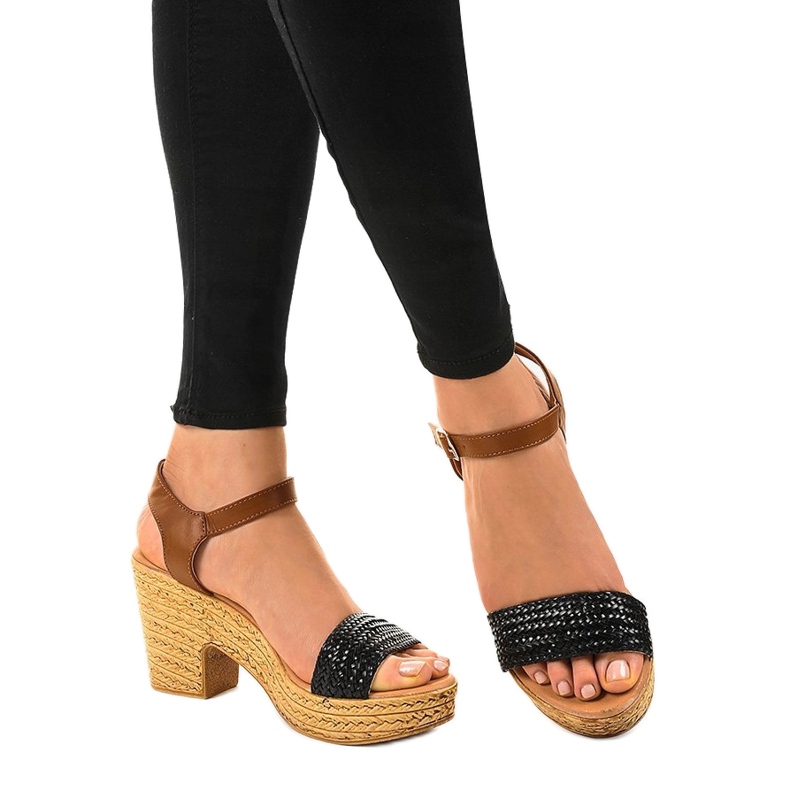 Sandalias negras de tacón 150-614 marrón negro 1