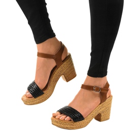 Sandalias negras de tacón 150-614 marrón negro 2