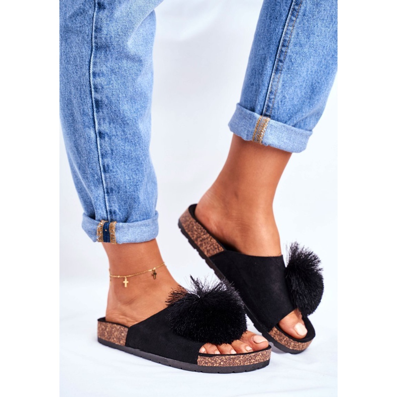 MSMG Pantuflas Mujer Negras En Corcho Con Pompón Galaxo negro 1 MSMG Pantuflas Mujer Negras En Corcho Con Pompón Galaxo negro 1