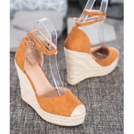 SHELOVET Alpargatas altas en la cuña marrón 3