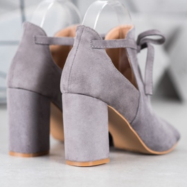 Botas VINCEZA con punta abierta atada gris 1