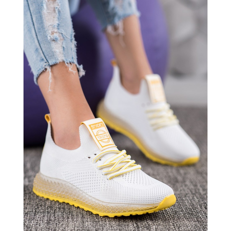 SHELOVET Zapatillas con suela amarilla blanco 1