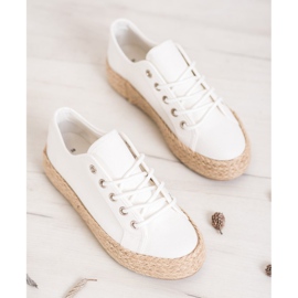 Kylie Zapatillas en una plataforma de paja blanco 2