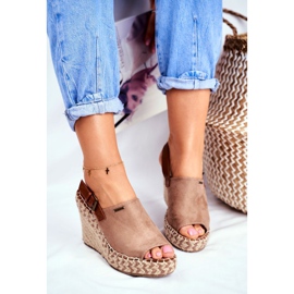 Sandalias Mujer Con Cuña Big Star Beige FF274982 1