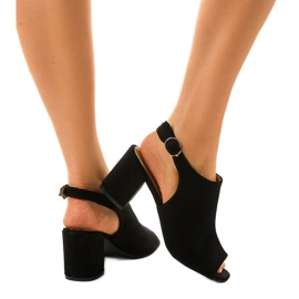 Sandalias negras de tacón con empeine Z029 negro 2