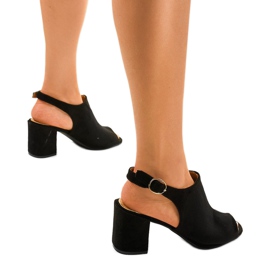 Sandalias negras de tacón con empeine Z029 negro 3