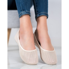 SHELOVET Bailarinas ligeras caladas marrón 2