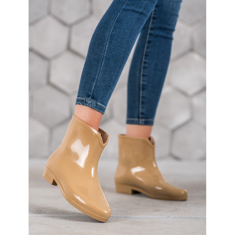 SHELOVET Chanclos con cadena decorativa marrón 2