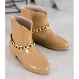 SHELOVET Chanclos con cadena decorativa marrón 8