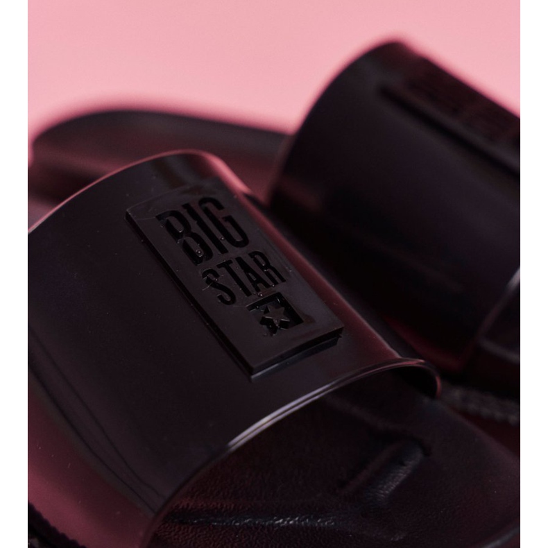 Pantuflas Big Star para mujer en la plataforma negra FF274813 negro 1