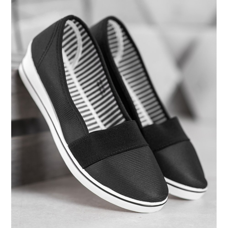 Renda Slipons negros en cuña 2 Renda Slipons negros en cuña 2