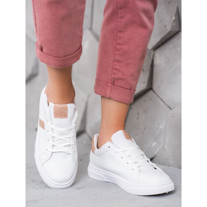 SHELOVET Zapatos deportivos con purpurina blanco 1 SHELOVET Zapatos deportivos con purpurina blanco 1