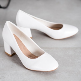 SHELOVET Zapatos de tacón blancos con cuero ecológico 4