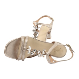 Sandalias Doradas sobre poste con Circón Espinto S352 dorado 8 Sandalias Doradas sobre poste con Circón Espinto S352 dorado 8