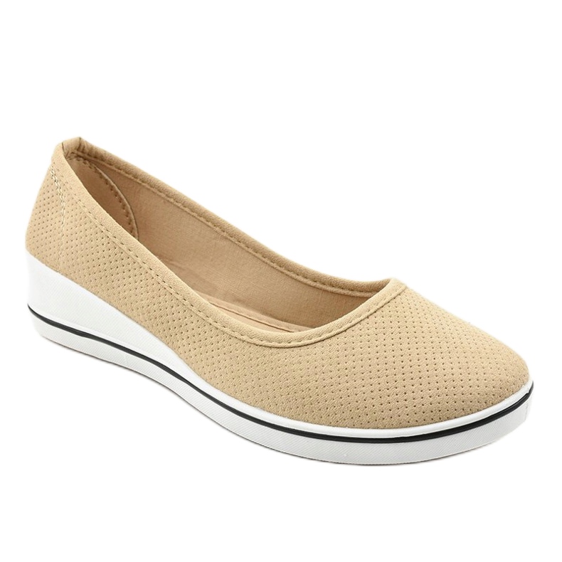 Zapatillas beige en la cuña HC-0307 1 Zapatillas beige en la cuña HC-0307 1