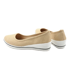 Zapatillas beige en la cuña HC-0307 3