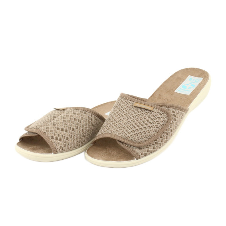 Adanex Zapatillas beige con solapas de velcro 24840 2