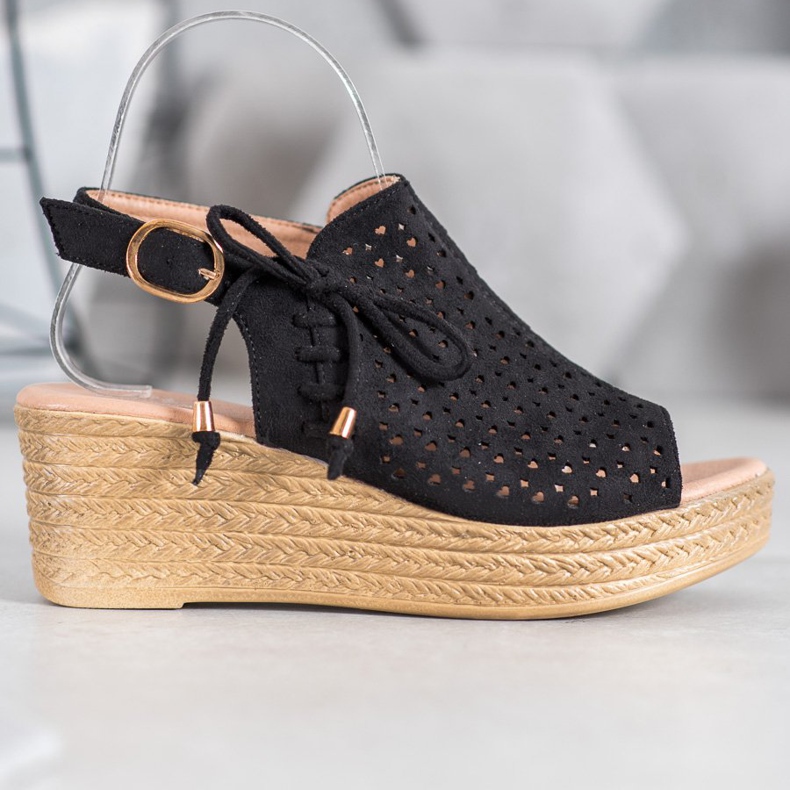 Small Swan Cómodas sandalias caladas negro 2 Small Swan Cómodas sandalias caladas negro 2