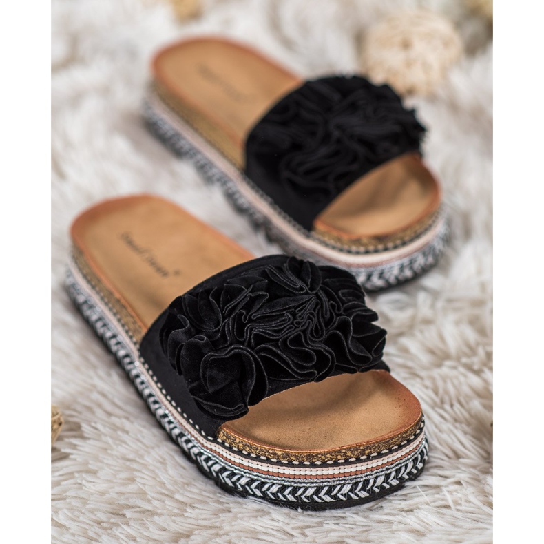 Small Swan Zapatillas de ante con adornos negro 1