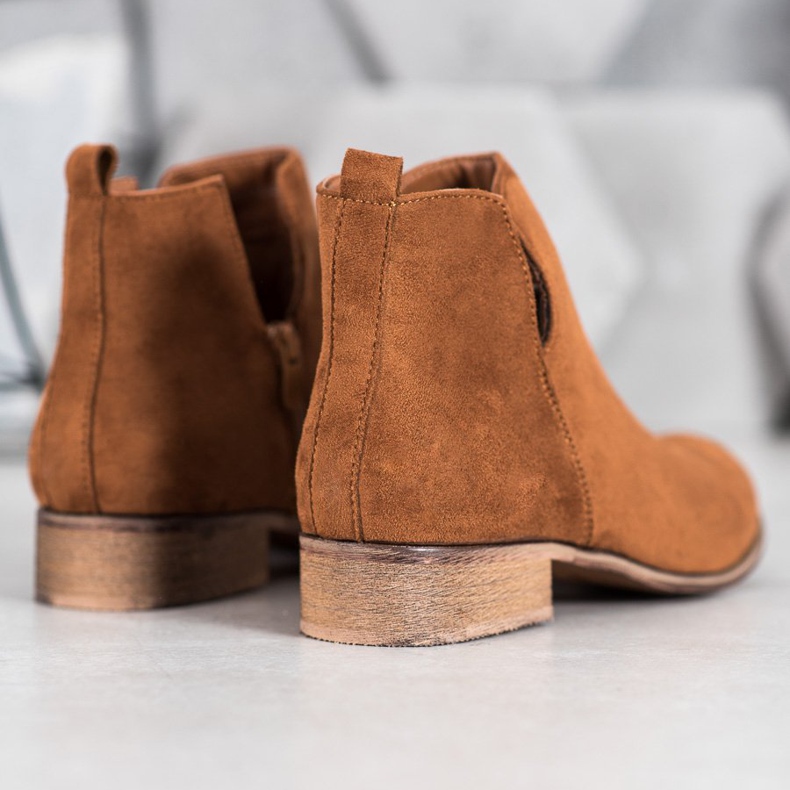 Evento Botines de ante marrón 1 Evento Botines de ante marrón 1