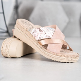 Evento Zapatillas de moda en polvo rosado 1 Evento Zapatillas de moda en polvo rosado 1