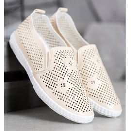 GOLL Slipons beige calados 1