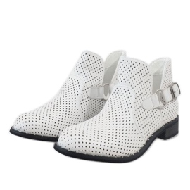 Botines blancos calados de 168-165 3