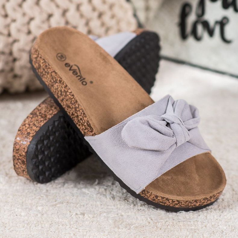 Evento Zapatillas de ante en la plataforma gris 1